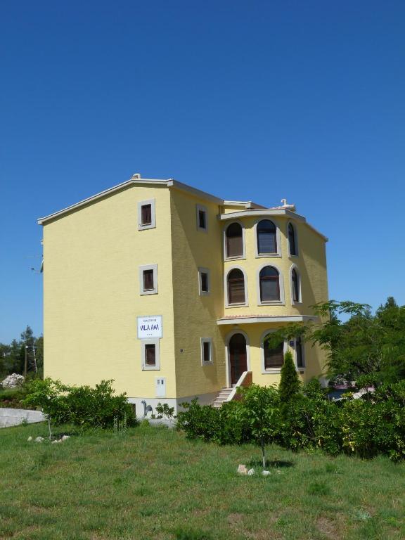 Villa Ana Starigrad Paklenica Exterior foto